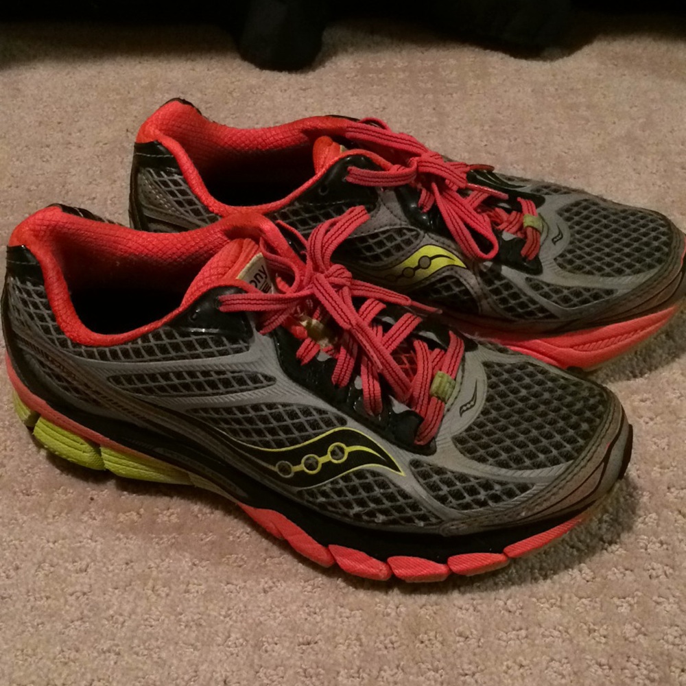 Saucony Ride Running shoes